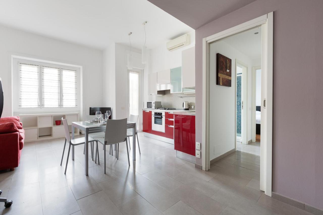 Cozy Apt With Balcony - Mm2 Sant'Agostino Lejlighed Milano Eksteriør billede