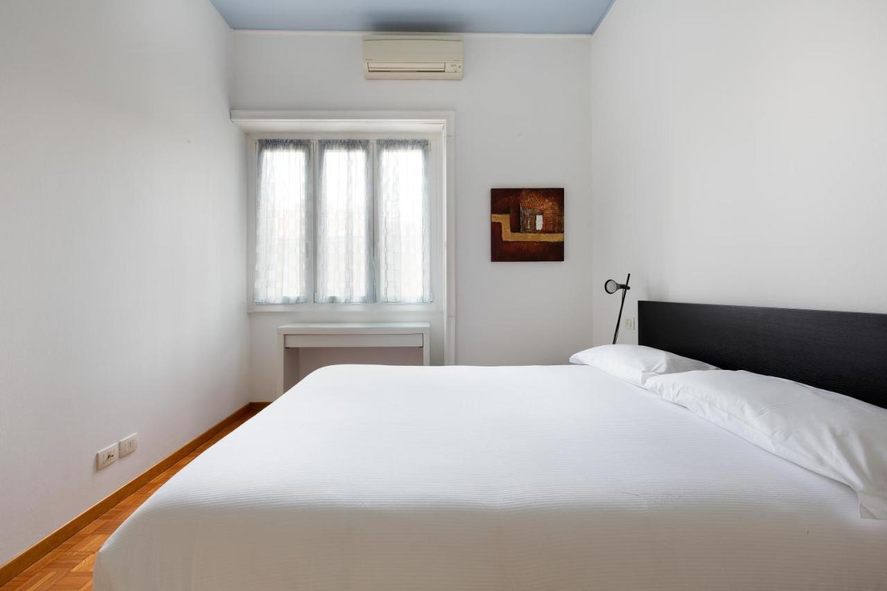 Cozy Apt With Balcony - Mm2 Sant'Agostino Lejlighed Milano Eksteriør billede
